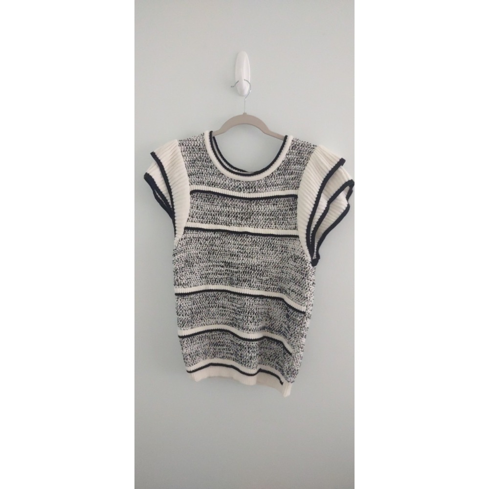 Versona Black And White Marled Open Knit Ruffle Sweater Medium